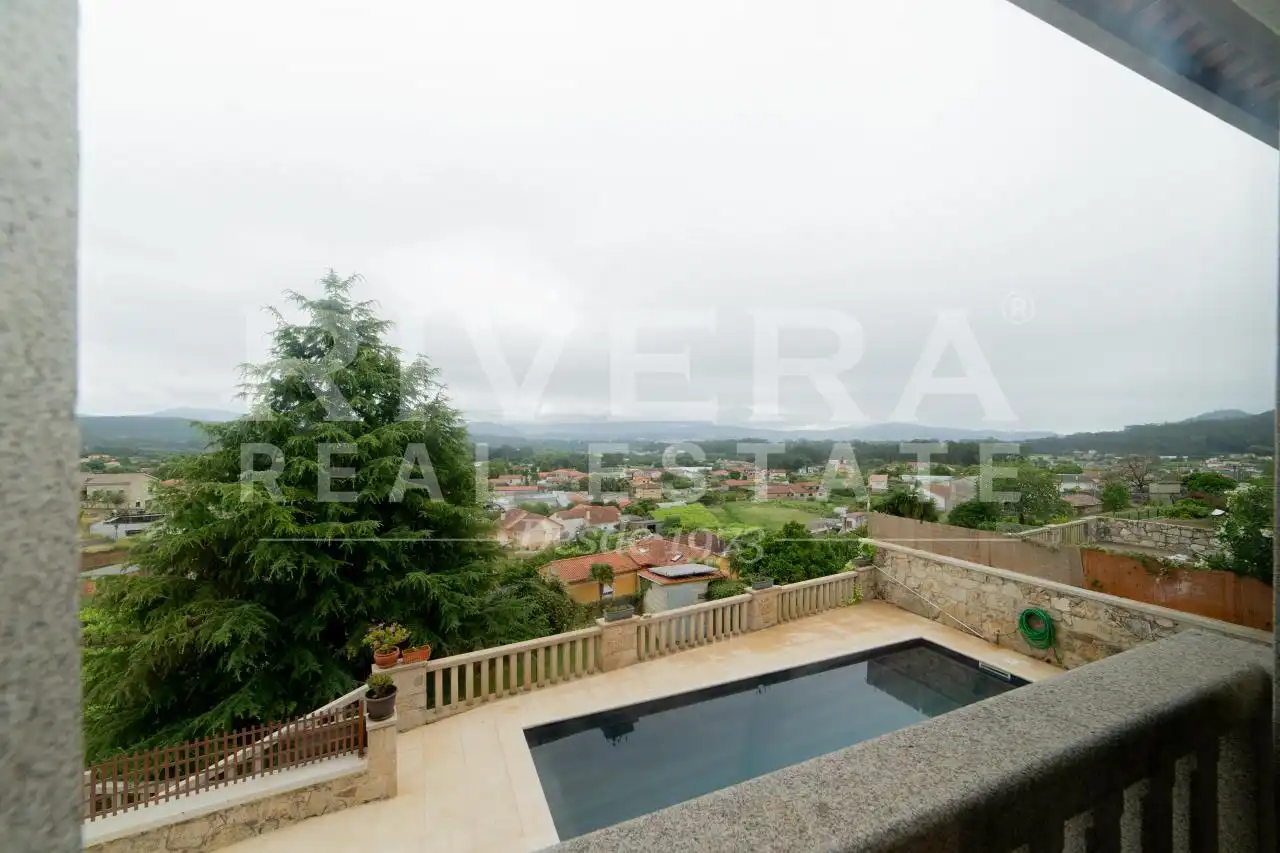 Terraza de Casa o chalet en venta en O Rosal   con Calefacción, Jardín privado y Terraza