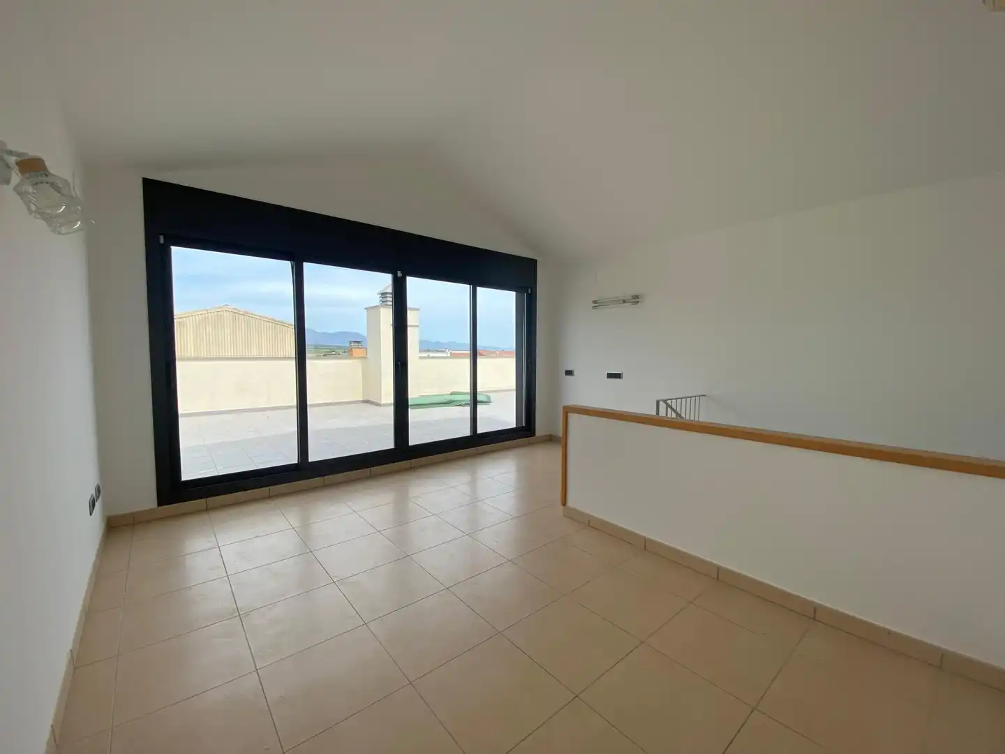 Sala de estar de Casa o chalet de alquiler en Peralada con Calefacción y Terraza