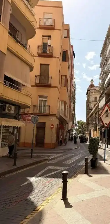Vista exterior de Pis de lloguer en Alicante / Alacant amb Aire condicionat, Calefacció i Terrassa