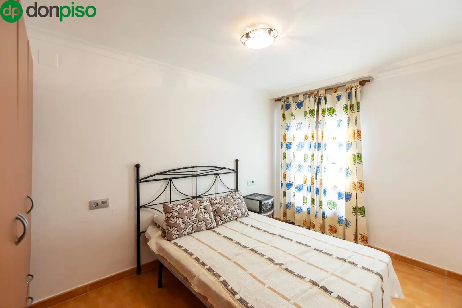 Casa amb terrassa en venda a Calle SANTA ISABEL, imagen 3