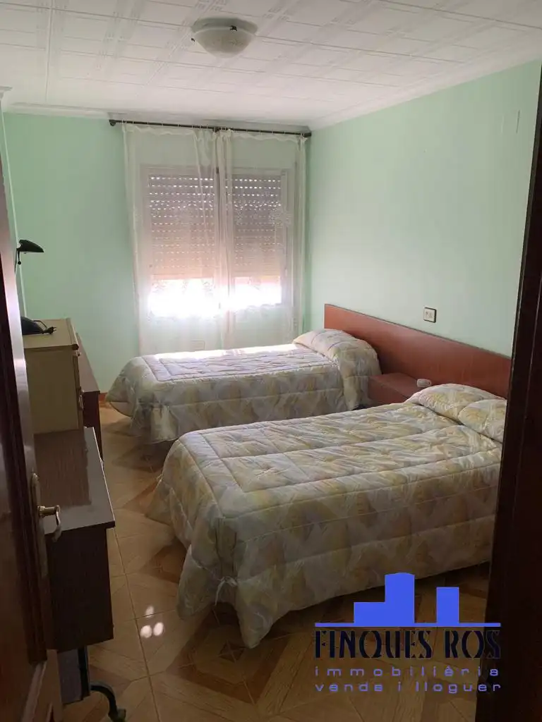 Dormitori de Casa o xalet en venda en Vinaròs amb Jardí privat, Terrassa i Traster