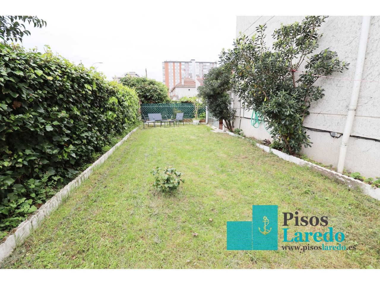 Casa o xalet de lloguer en Laredo amb Calefacció, Jardí privat i Terrassa