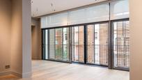 Flat to rent in  Barcelona Capital  with Air Conditioner, Heating and Terrace