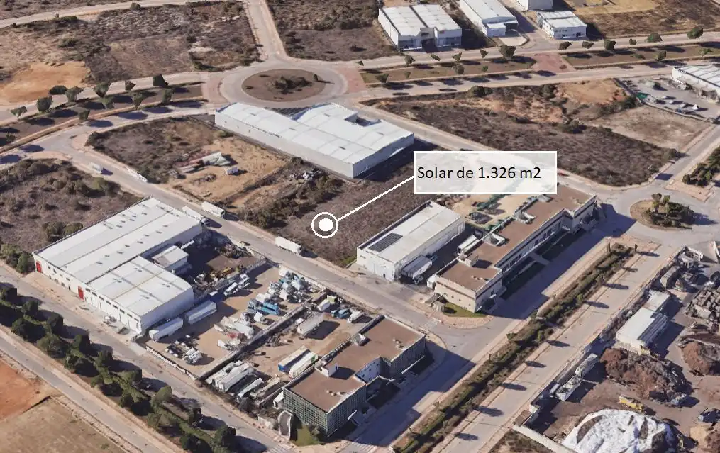 Terreny industrial en venda a El Juncal - Vallealto, imagen 2