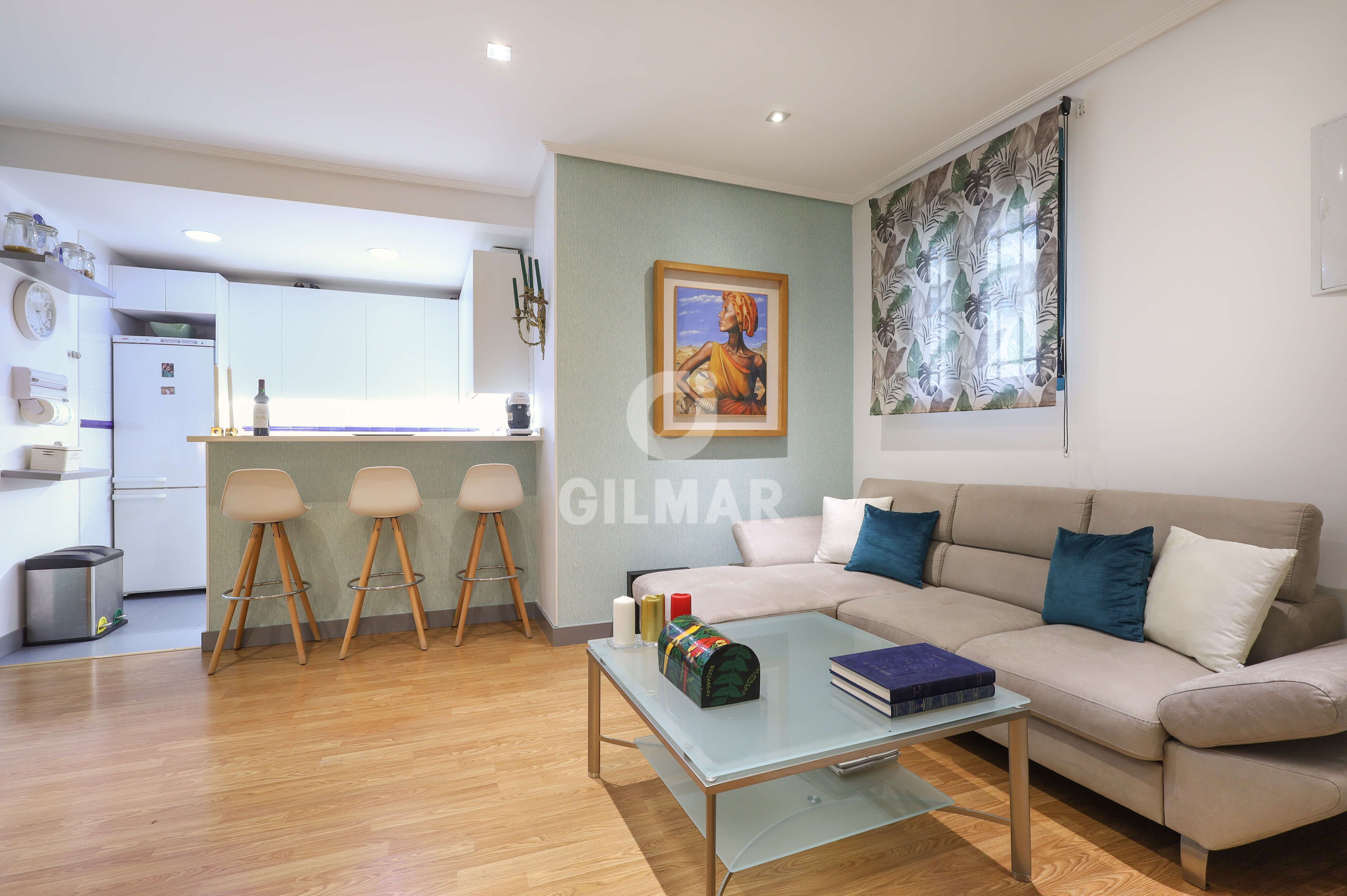 Sala de estar de Piso en venta en  Madrid Capital con Calefacción