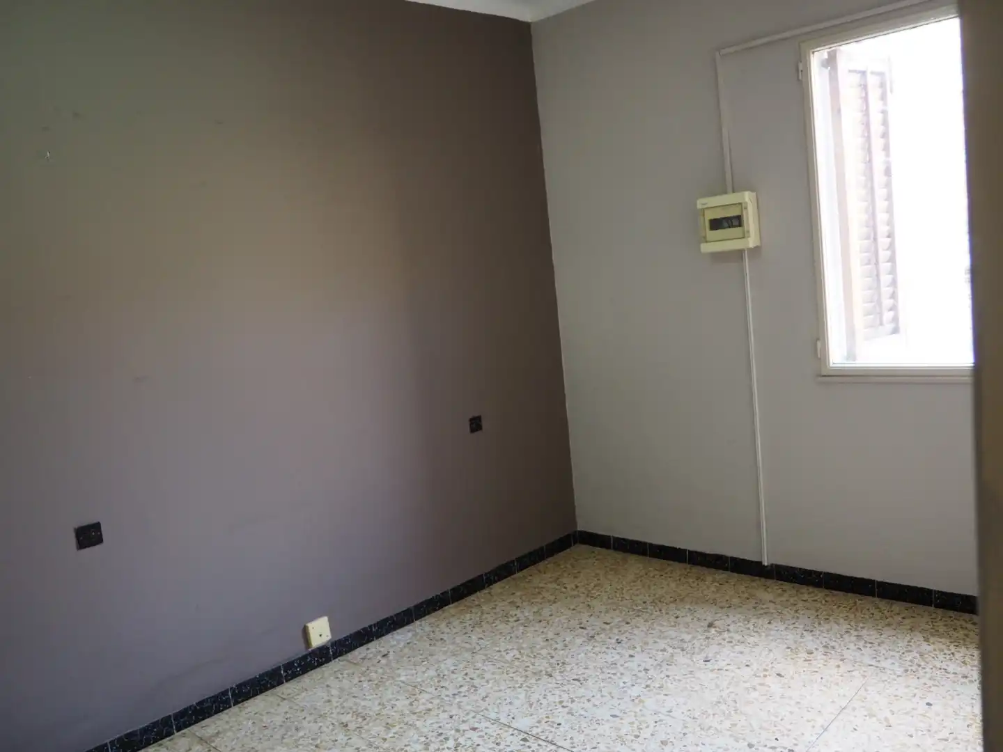 Habitación de Piso en venta en Flix con Aire acondicionado