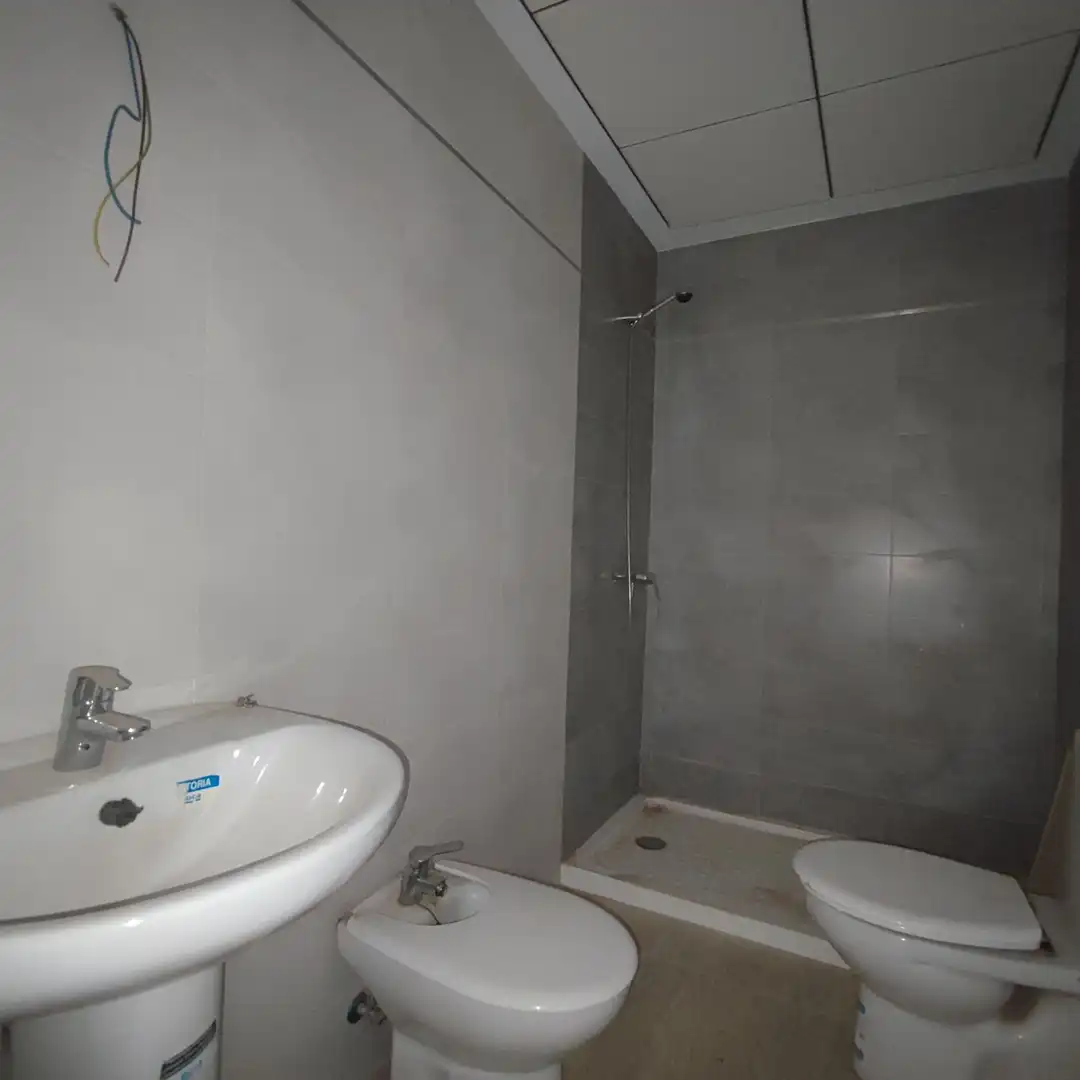 Badezimmer von Wohnung zum Verkauf in Villanueva del Duque mit Abstellraum