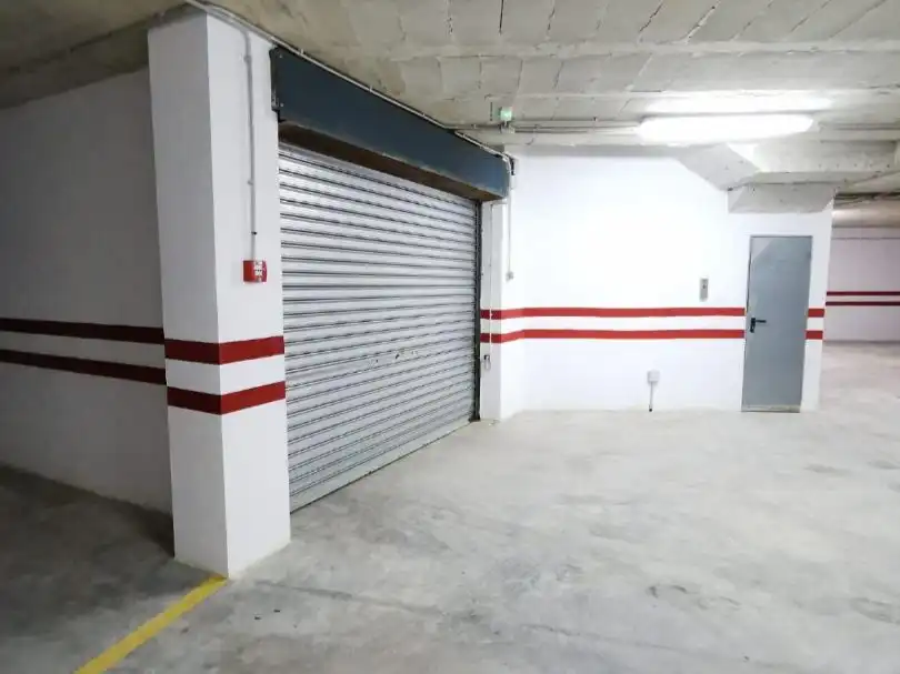 Parkplatz von Garage zur Miete in Écija