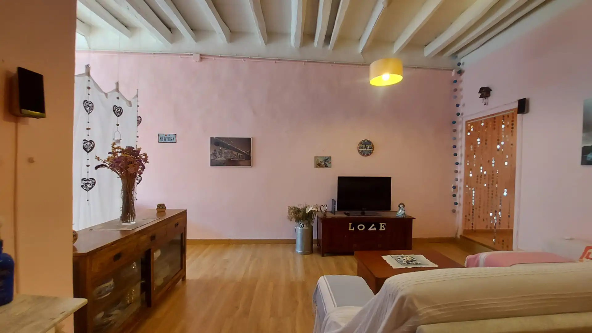 Sala de estar de Casa adosada en venta en Caldes d'Estrac con Calefacción, Parquet y Amueblado