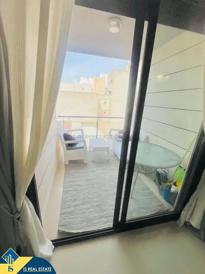 Terraza de Apartamento de alquiler en Torrevieja con Calefacción, Terraza y Amueblado
