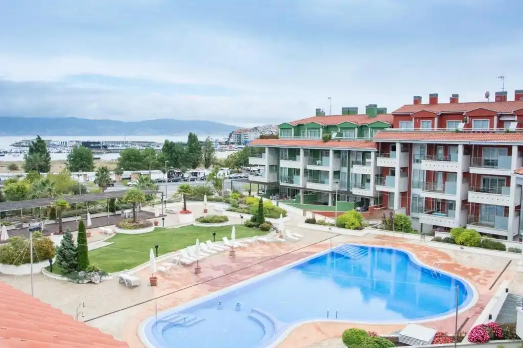 Swimming pool of Flat for sale in Sanxenxo  with Heating, Parquet flooring and Terrace