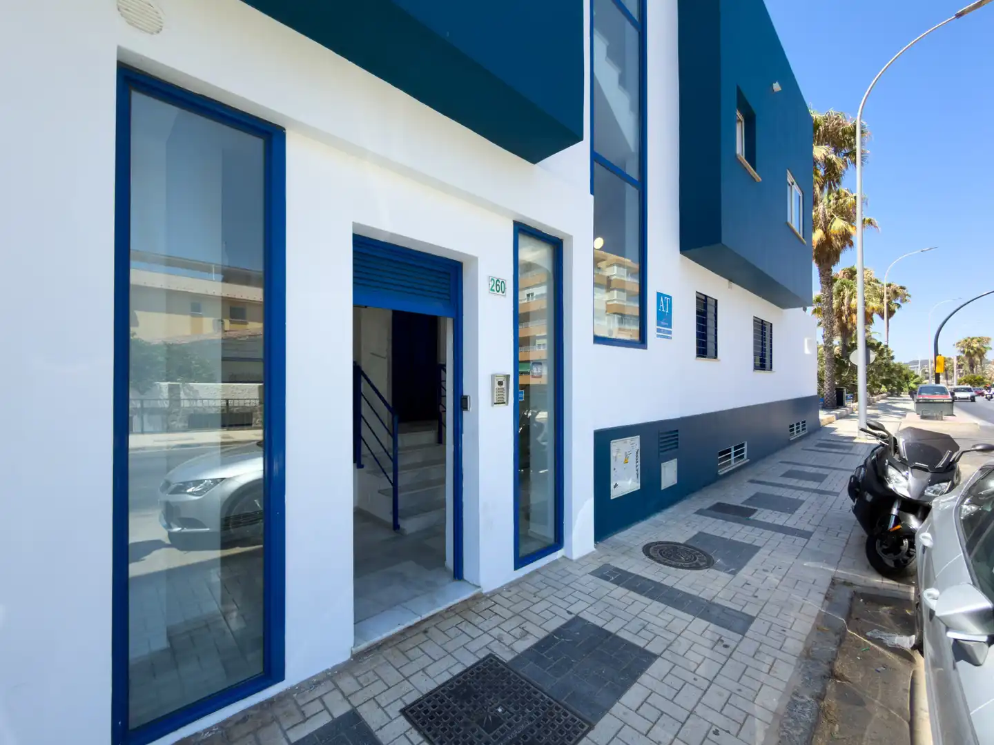 Vista exterior de Apartament en venda en Málaga amb Aire condicionat i Moblat