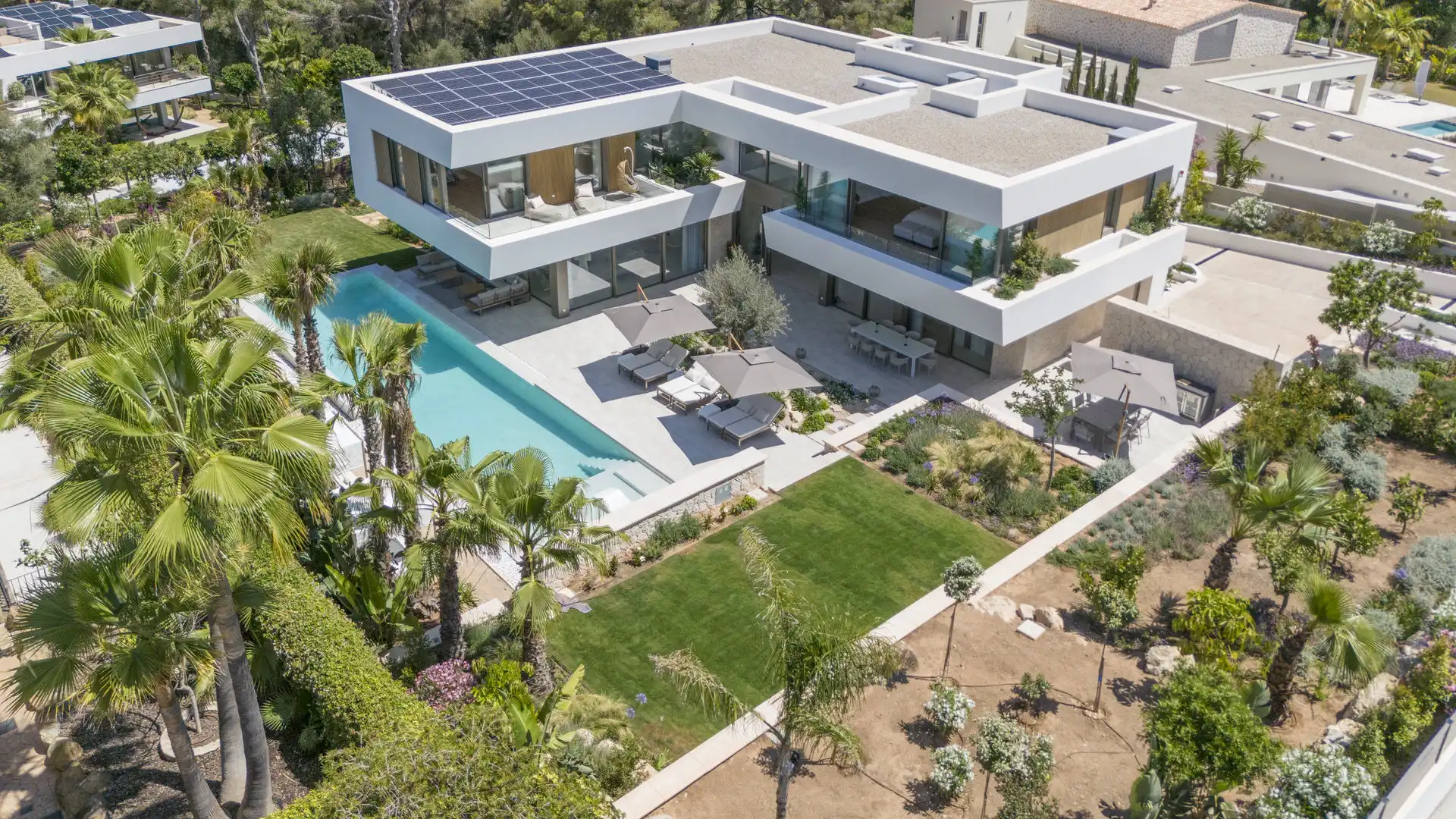 Exterior view of Houses for sale in Calvià  with Air Conditioner, Heating and Parquet flooring