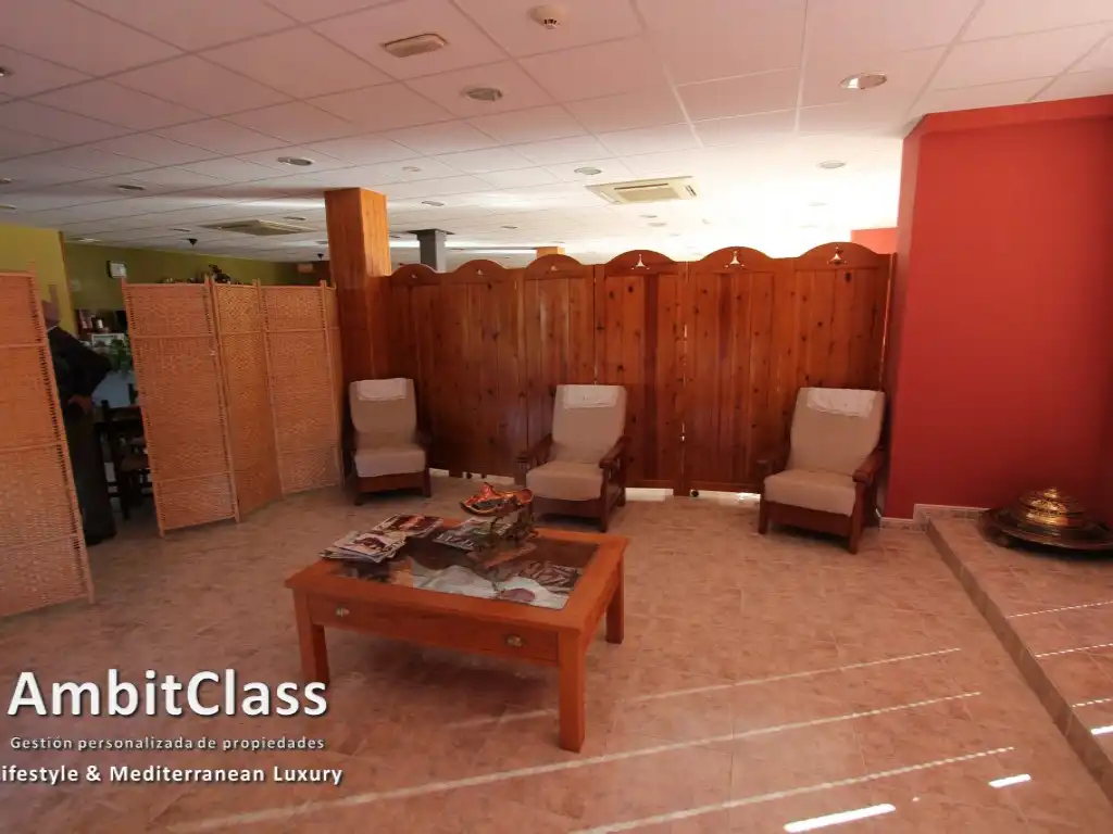 Edificio en venta en Puente la Reina de Jaca