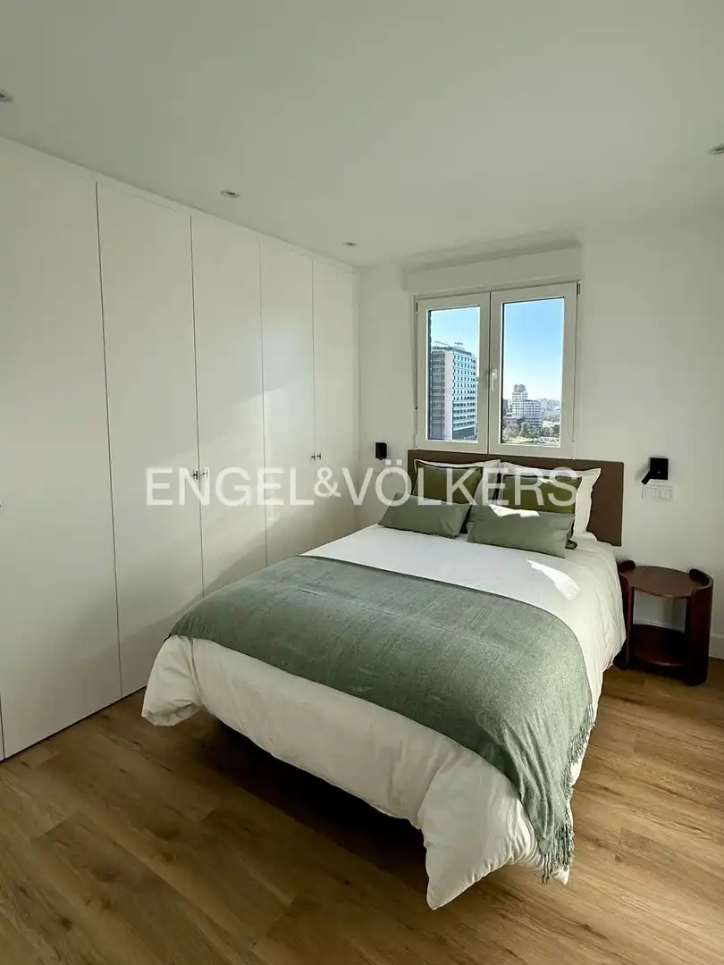 Bedroom of Flat for rent in Madrid  with Air Conditioner, Heating and Private garden
