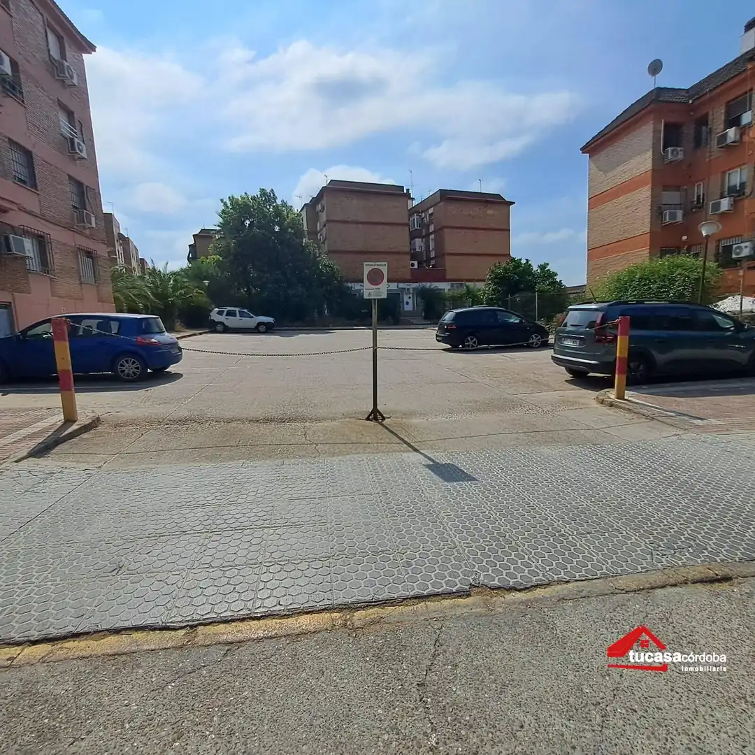 Parking of Flat for sale in Córdoba  with Air Conditioner and Heating