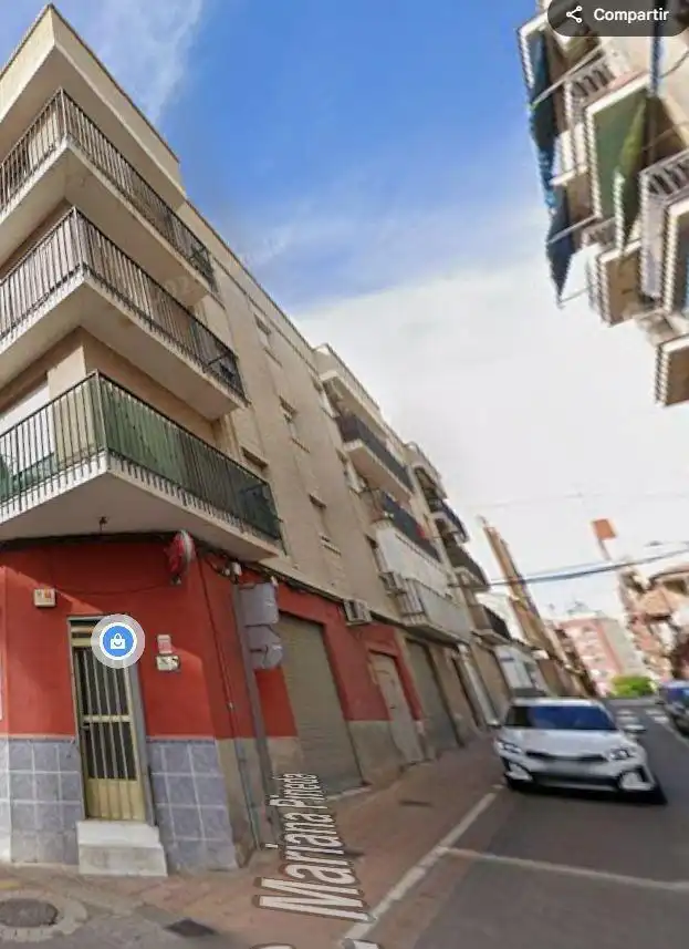 Vista exterior de Piso en venta en Cabra