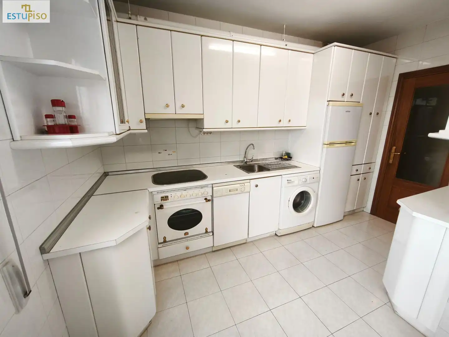 Cuina de Pis en venda en Vitoria - Gasteiz amb Calefacció, Parquet i Terrassa