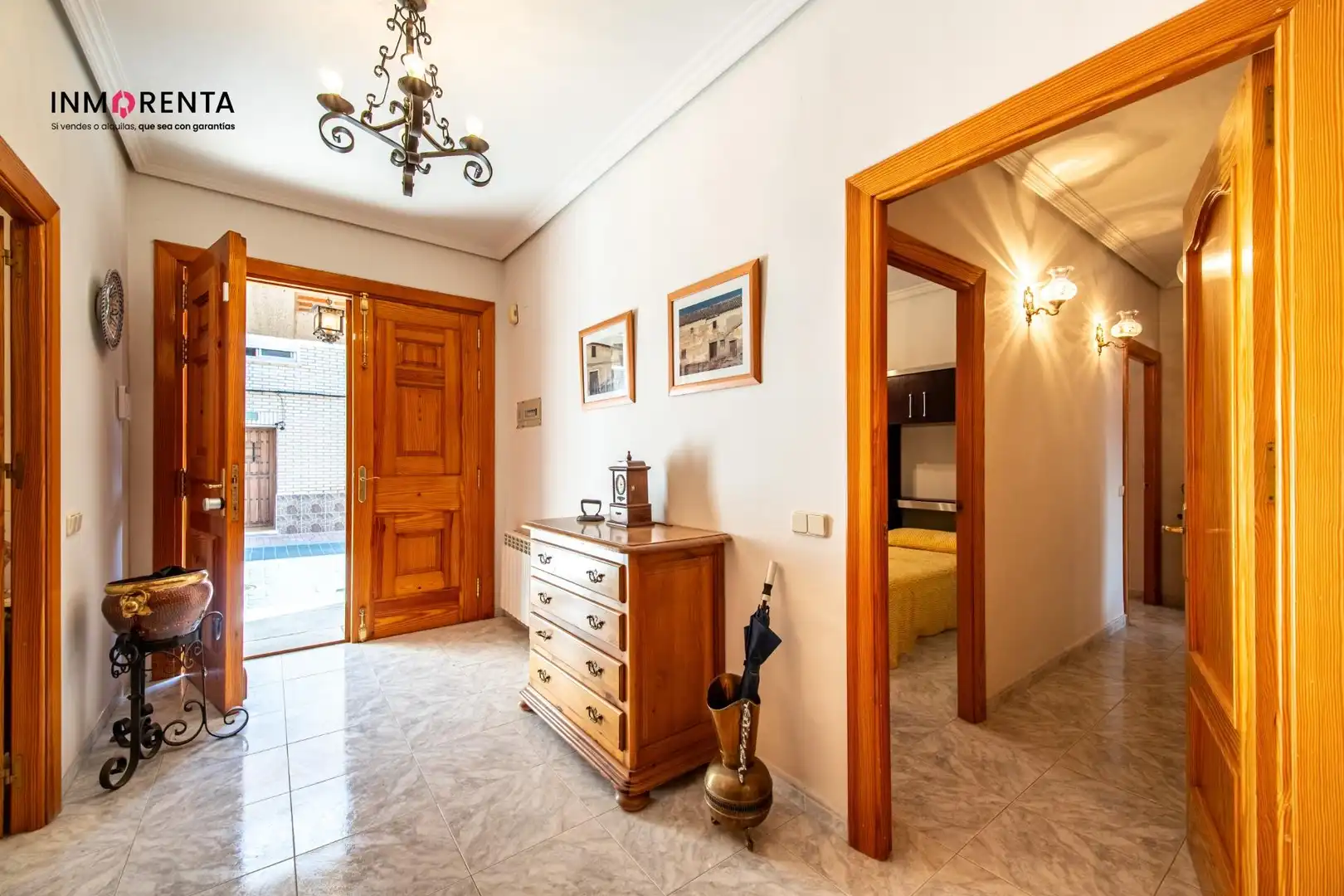Casa adosada en venta en La Mata con Calefacción, Terraza y Amueblado