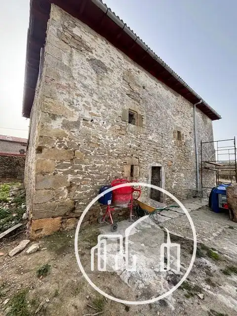 Exterior view of Houses for sale in Junta de Traslaloma