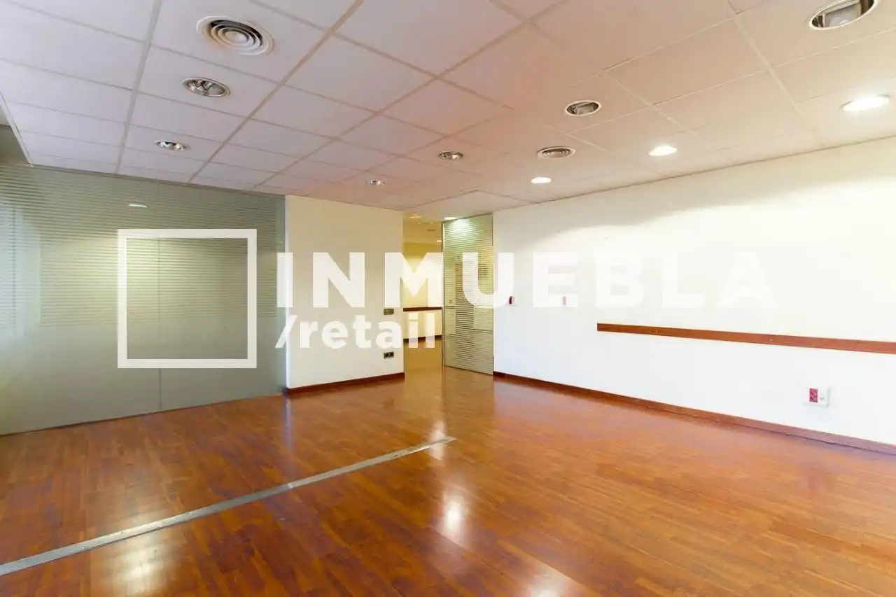 Office space with lift to rent in Valencia, imagen 8