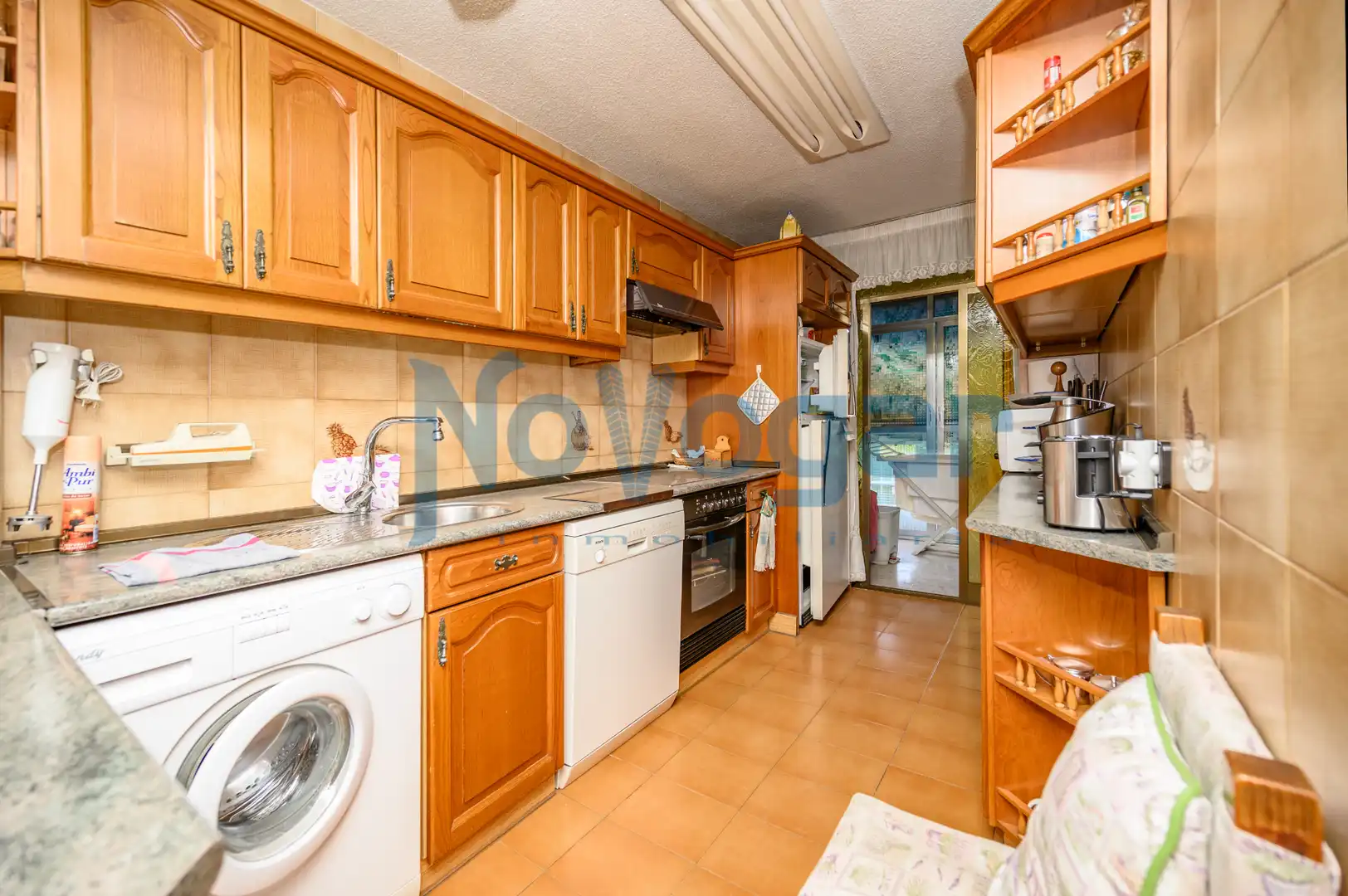 Piso con ascensor en venta en Calle Miguel Ángel, imagen 18
