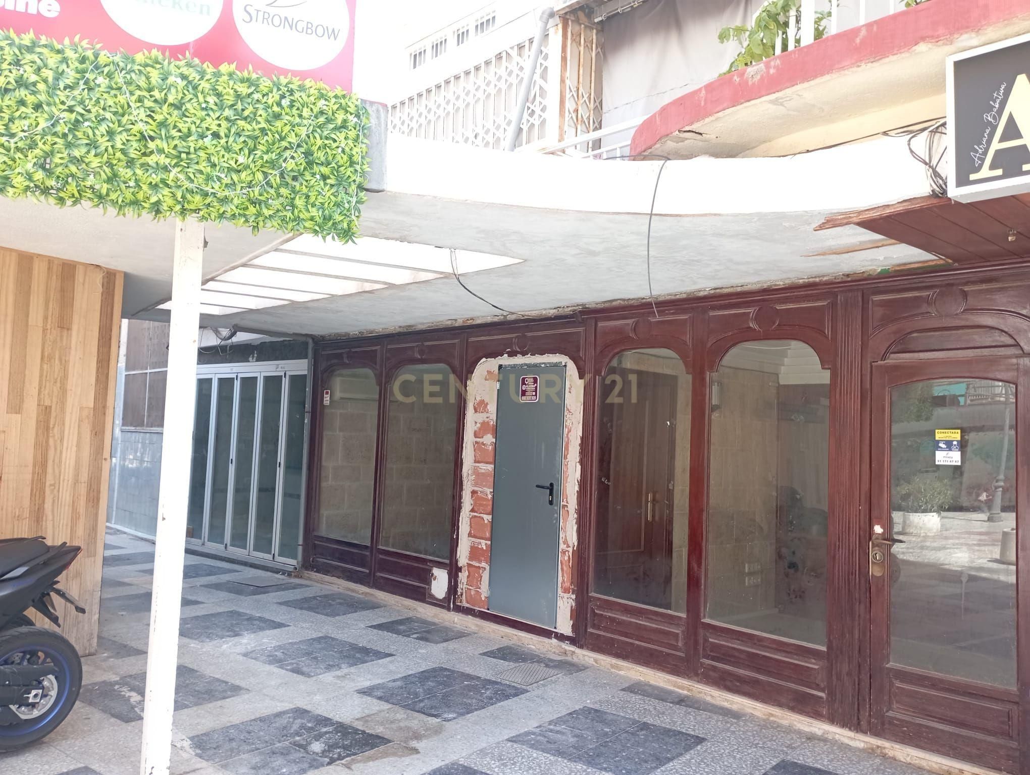 Vista exterior de Local en venda en Benidorm