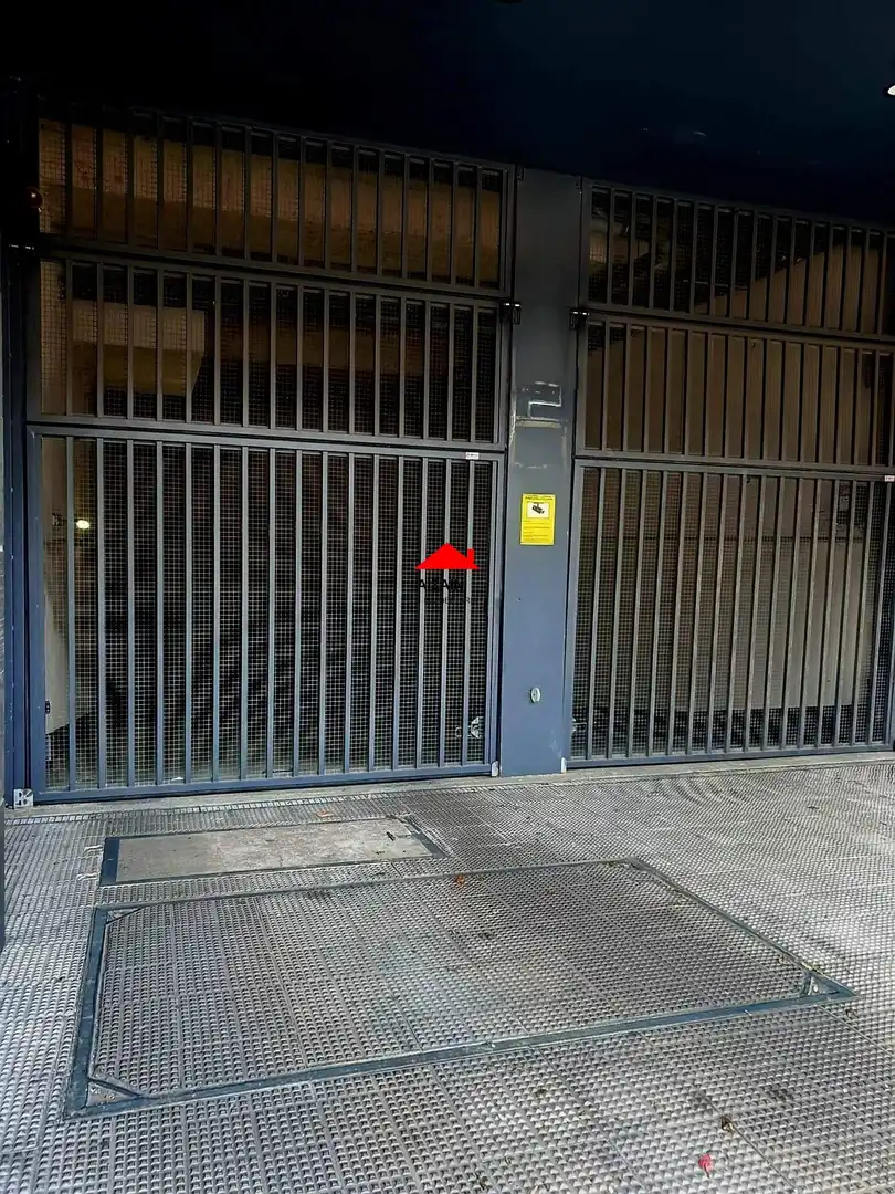 Individual for sale in Avenida Zarandoa