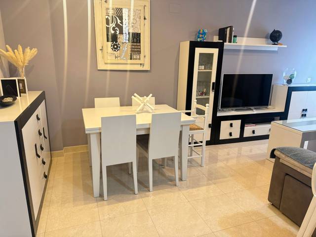 Piso en Venta en La Gineta