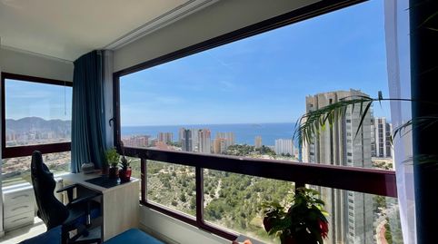 Fantástico piso en venta con vistas panorámicas a las playas de Benidorm