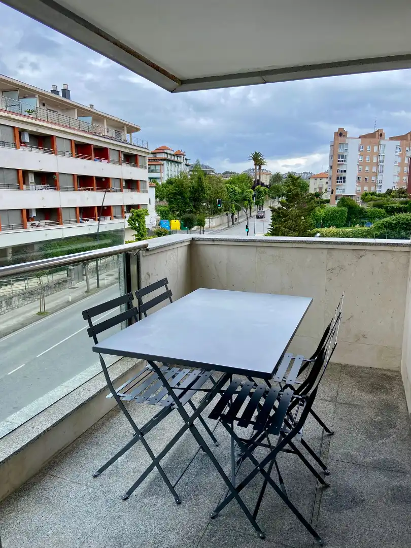 Terraza de Piso de alquiler en Castro-Urdiales con Calefacción, Terraza y Amueblado