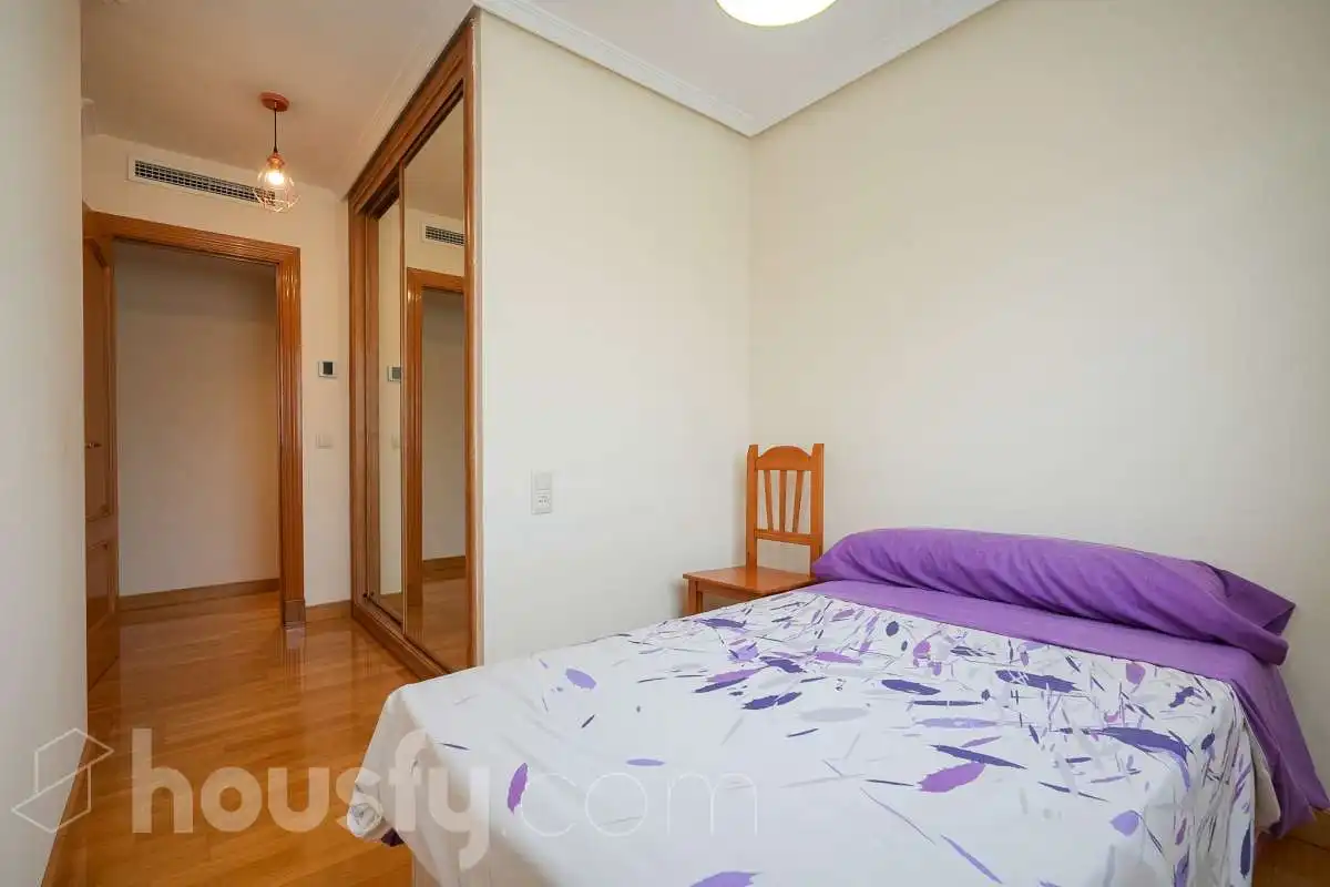 Habitación de Piso en venta en Madrid con Aire acondicionado, Calefacción y Jardín privado