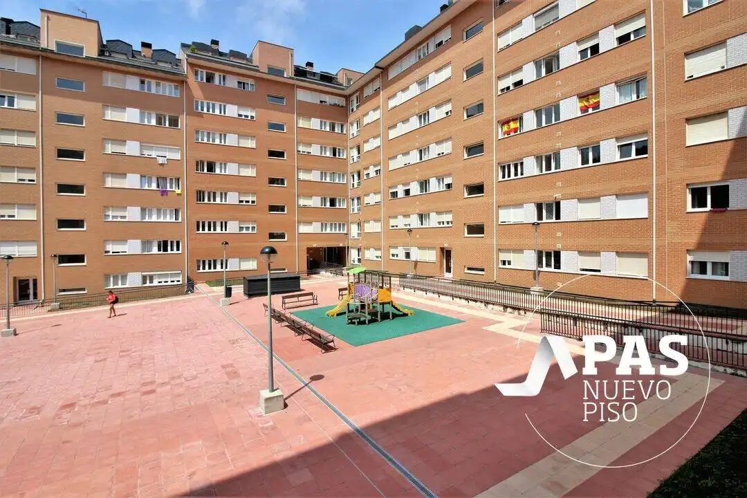 Wohnung zum Verkauf in Calle Luis Quintanilla Isasi, Alisal - San Román