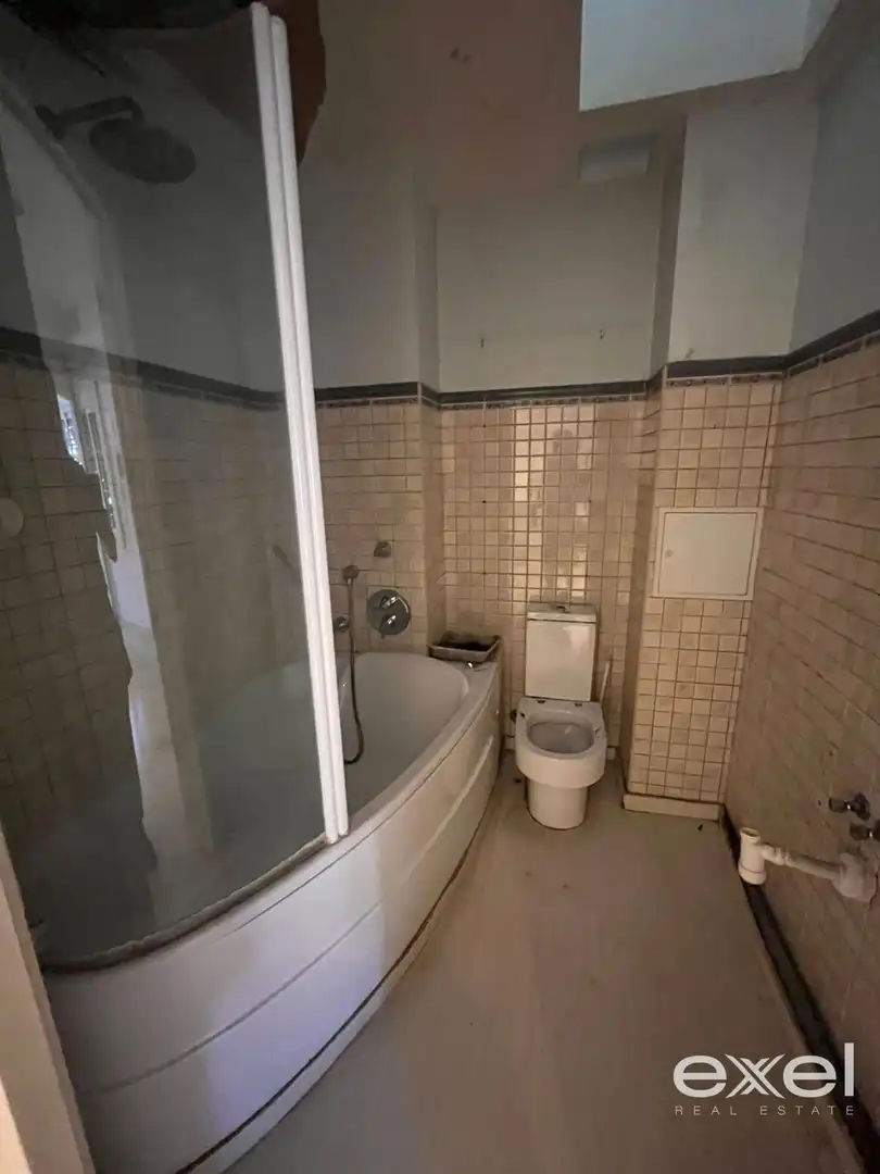 Bathroom of Houses for sale in El Prat de Llobregat  with Terrace