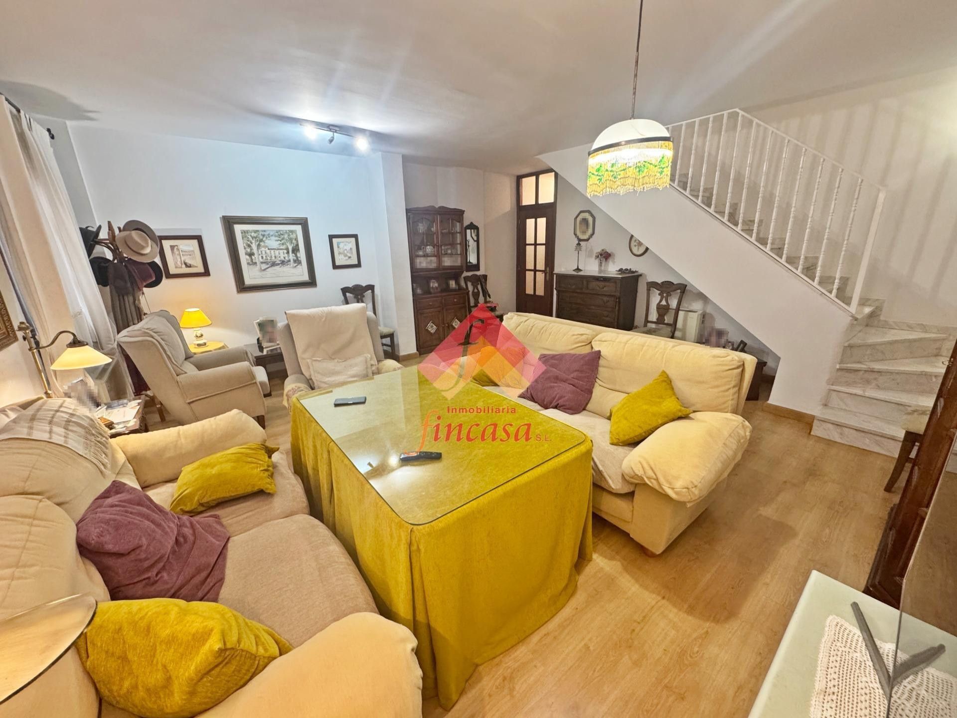 Sala de estar de Dúplex en venta en Ronda con Aire acondicionado