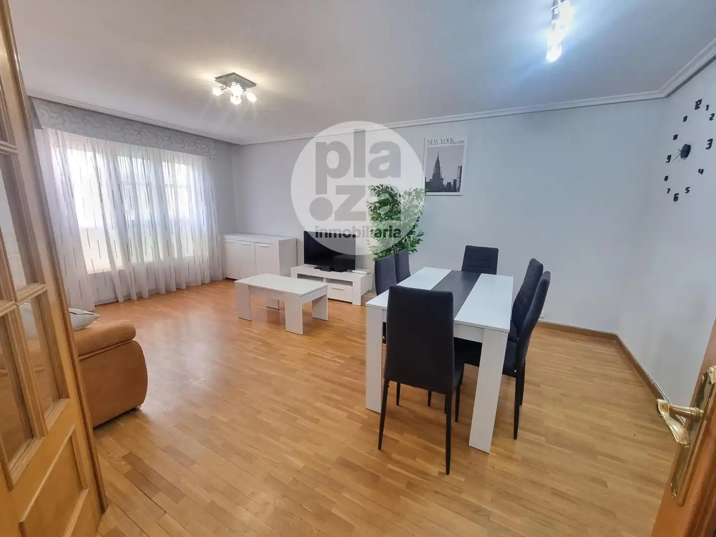 Duplex to rent in Los Gamones, imagen 2