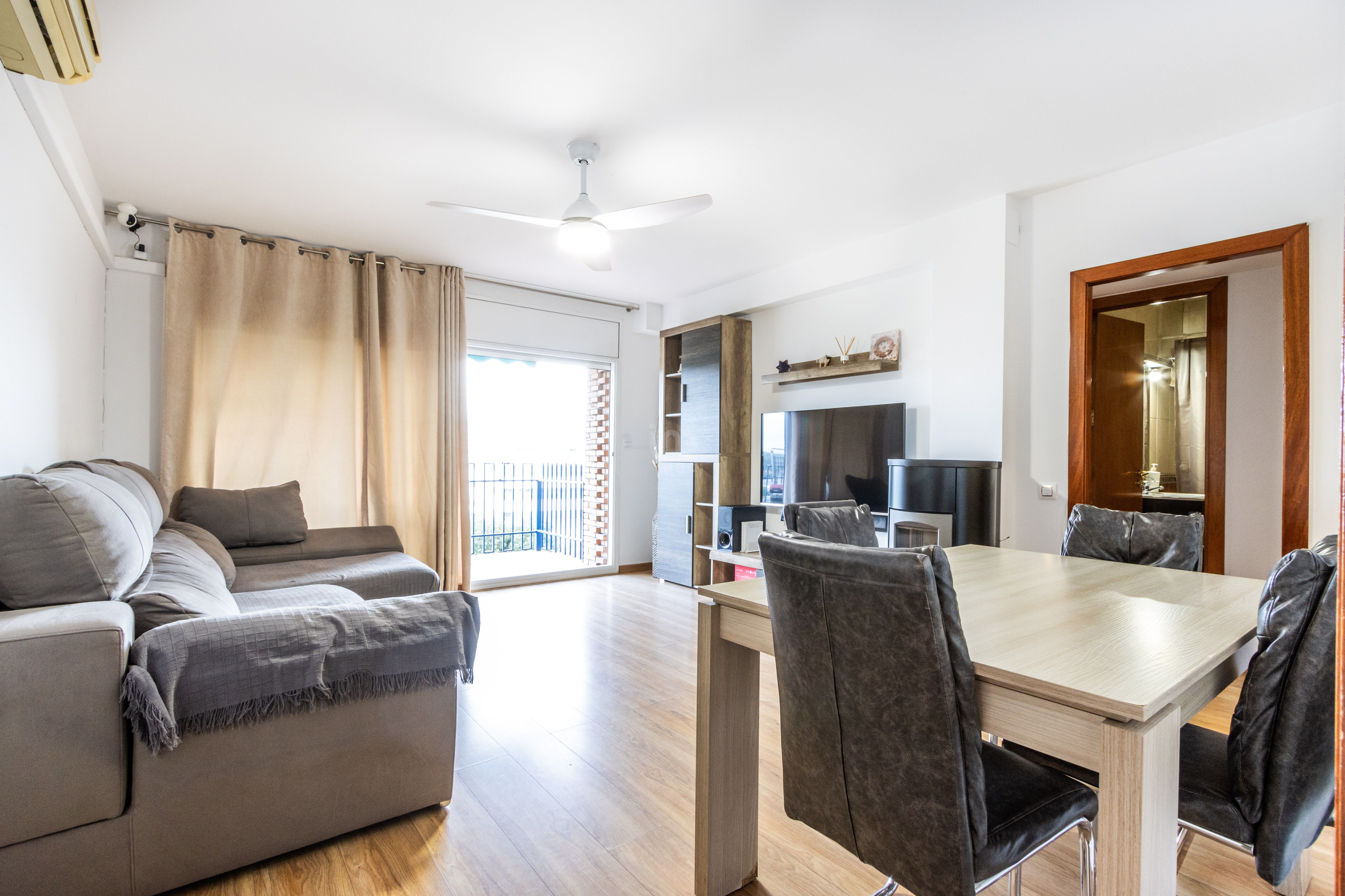Living room of Flat for sale in Granollers  with Air Conditioner, Heating and Terrace
