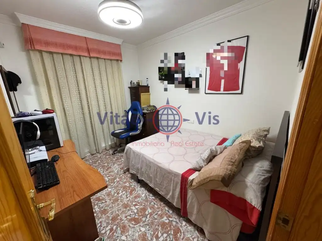 Habitación de Dúplex en venta en Lorca con Aire acondicionado y Amueblado