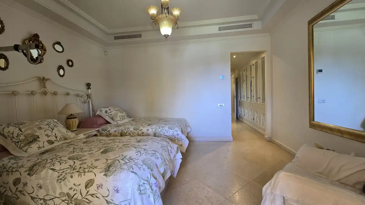 Piso con ascensor en venta en Estepona Pueblo, imagen 17