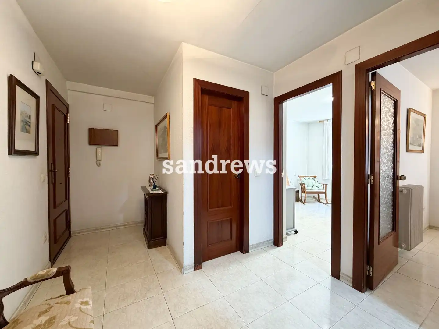 Flat for sale in Figueres  with Air Conditioner and Heating