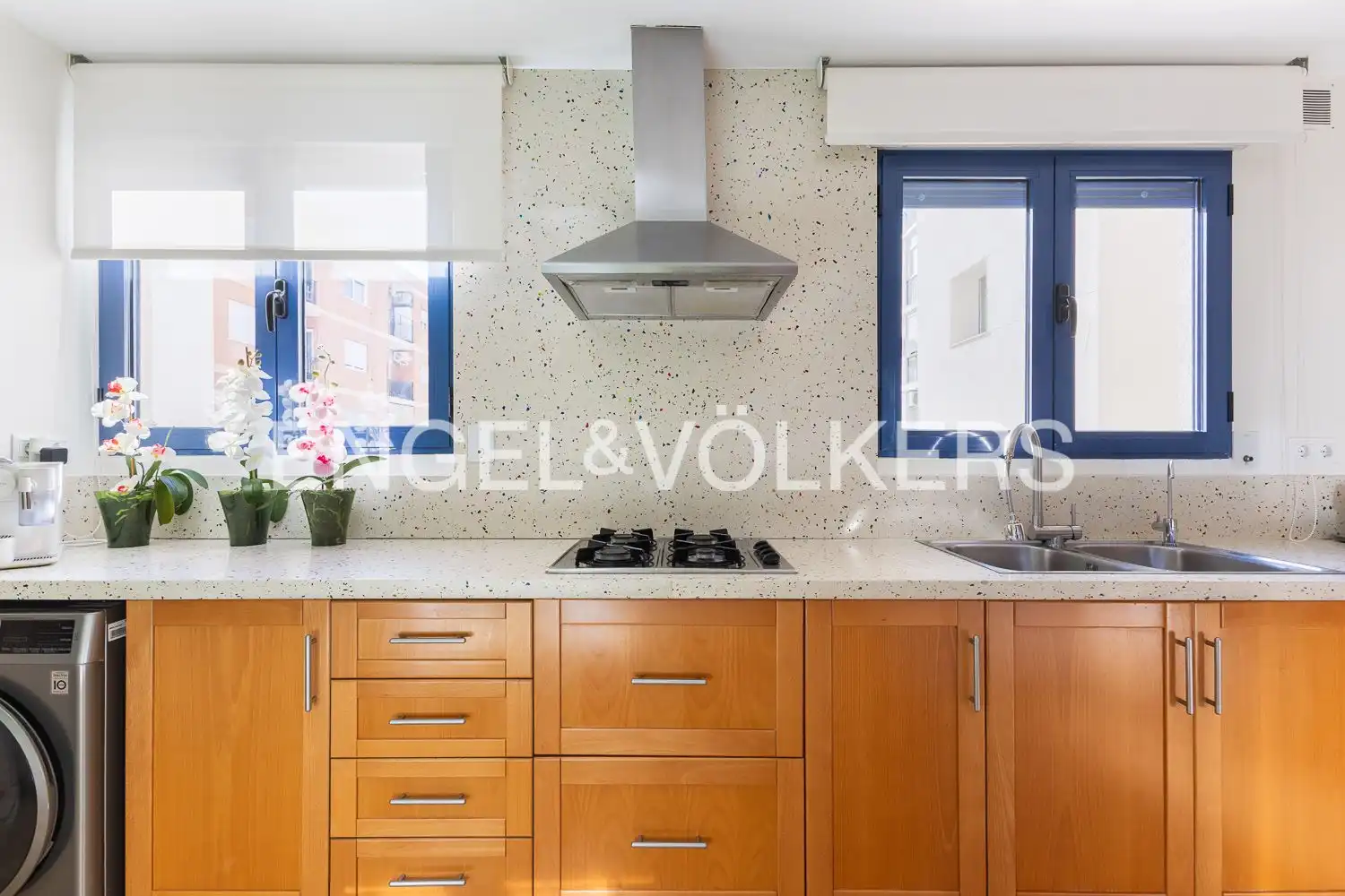 Kitchen of Attic for sale in Valencia  with Air Conditioner, Heating and Terrace