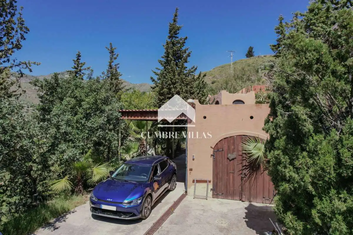 Vista exterior de Finca rústica en venta en Almuñécar con Jardín privado, Terraza y Trastero