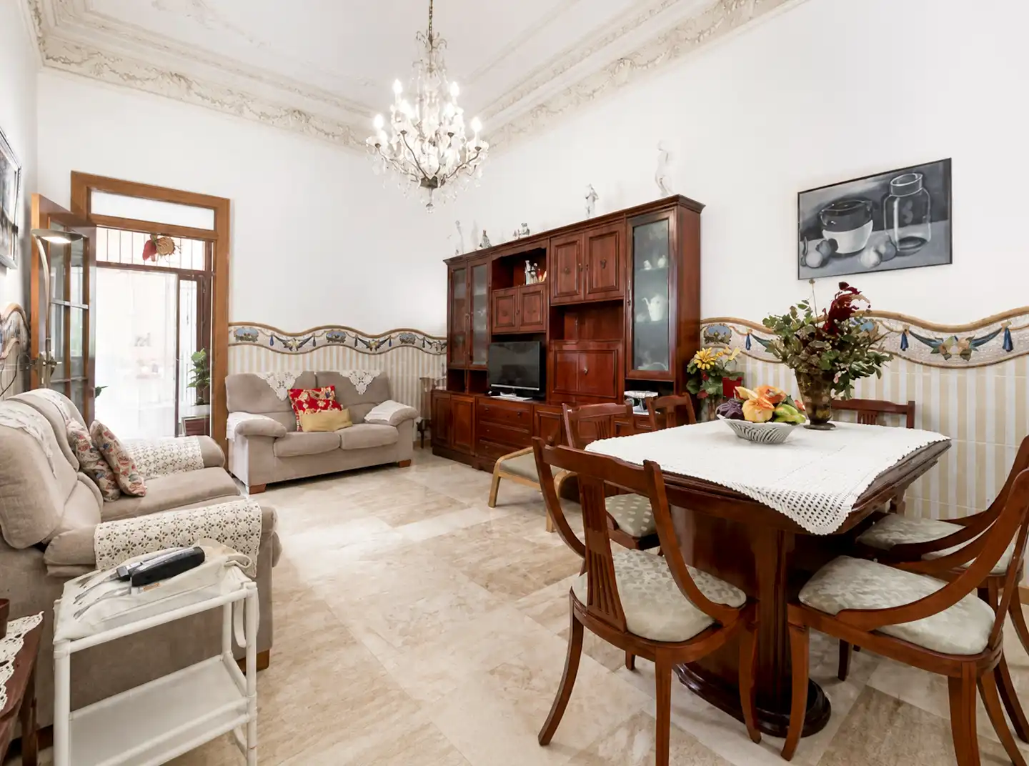 Sala d'estar de Planta baixa en venda en Barcelona amb Calefacció, Jardí privat i Terrassa