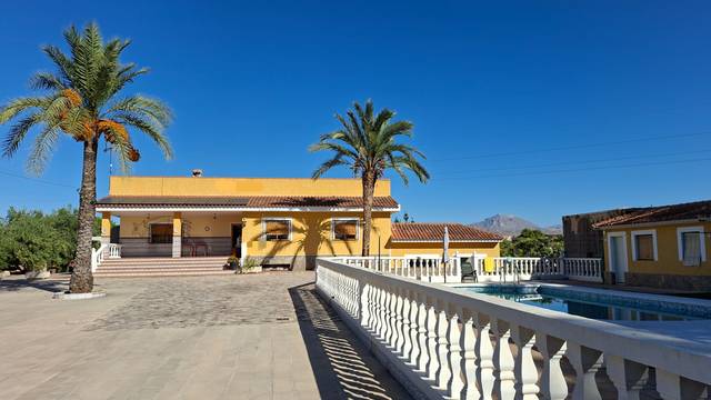Casa-chalet en Venta en Camí del Carreret en Los Girasoles