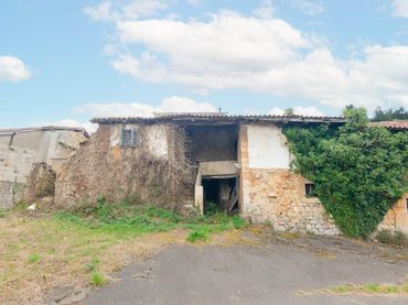 Casa rustica in vendita a Lugar Santianes