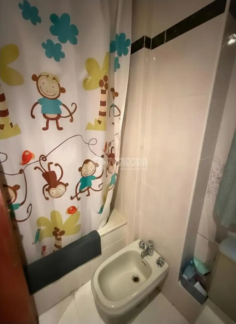 Badezimmer von Wohnung zum Verkauf in Madrid mit Heizung und Terrasse