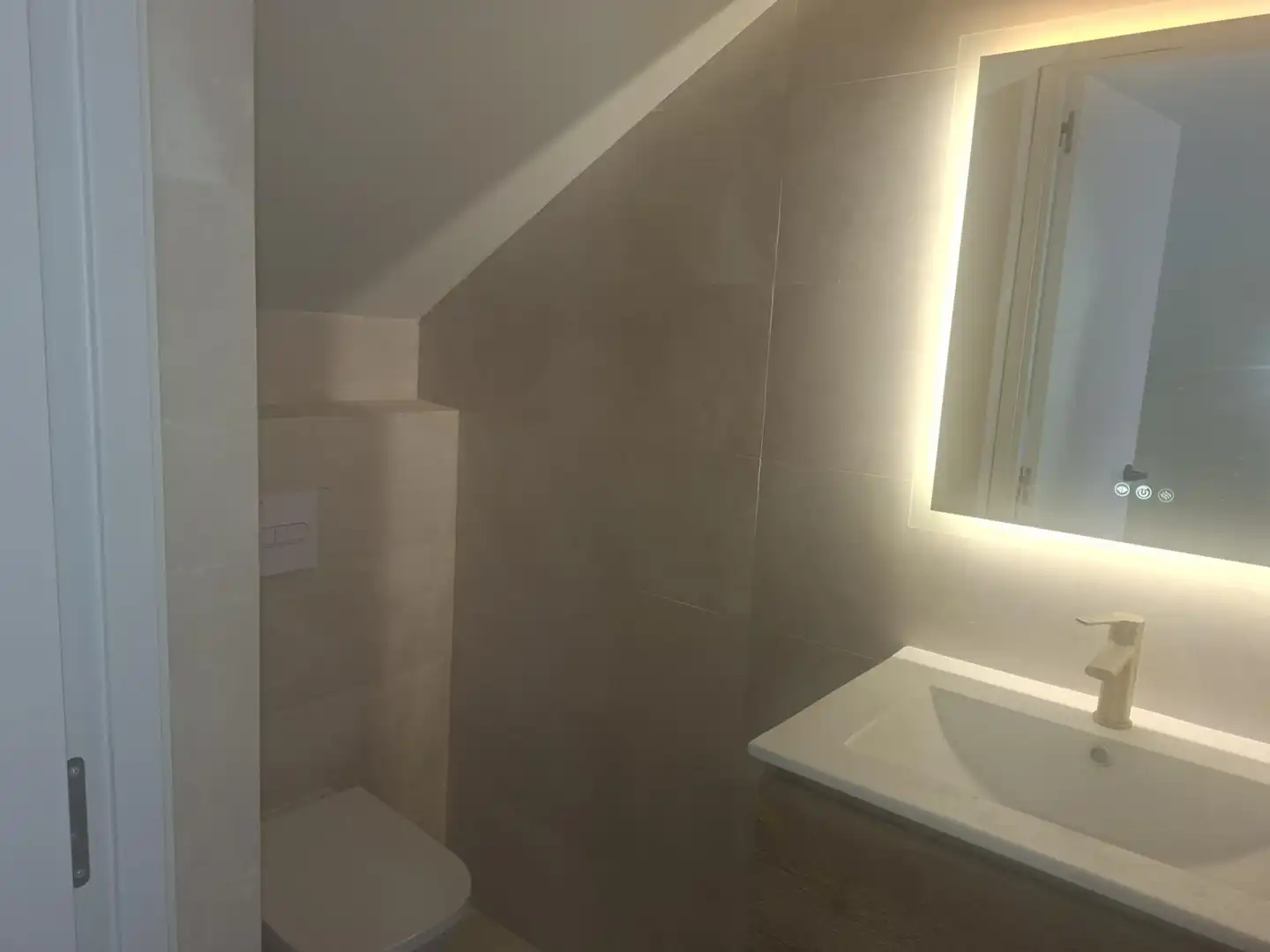 Baño de Casa o chalet en venta en L'Alfàs del Pi con Aire acondicionado, Jardín privado y Terraza
