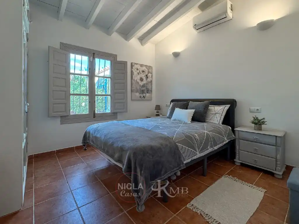 Dormitori de Casa o xalet en venda en Antas amb Aire condicionat, Jardí privat i Terrassa