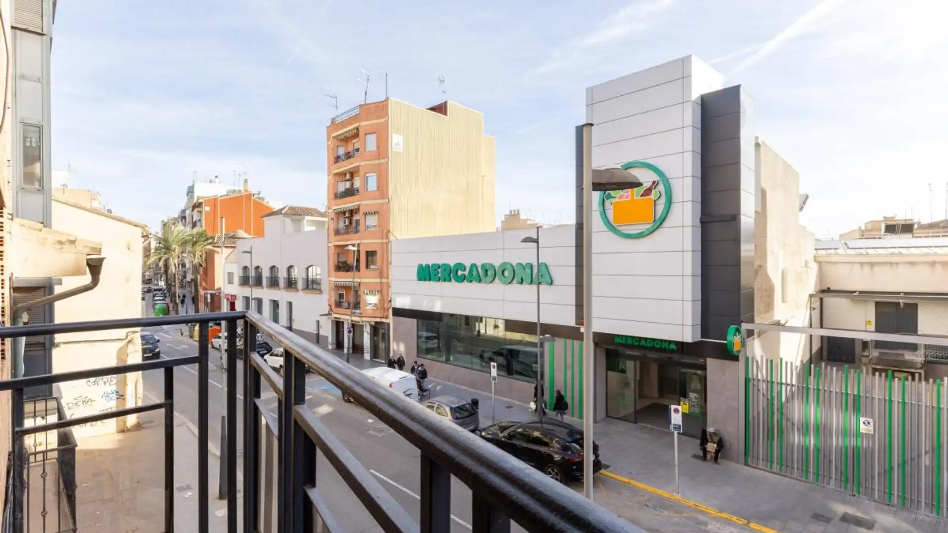 Vista exterior de Pis en venda en Catarroja amb Aire condicionat, Calefacció i Moblat