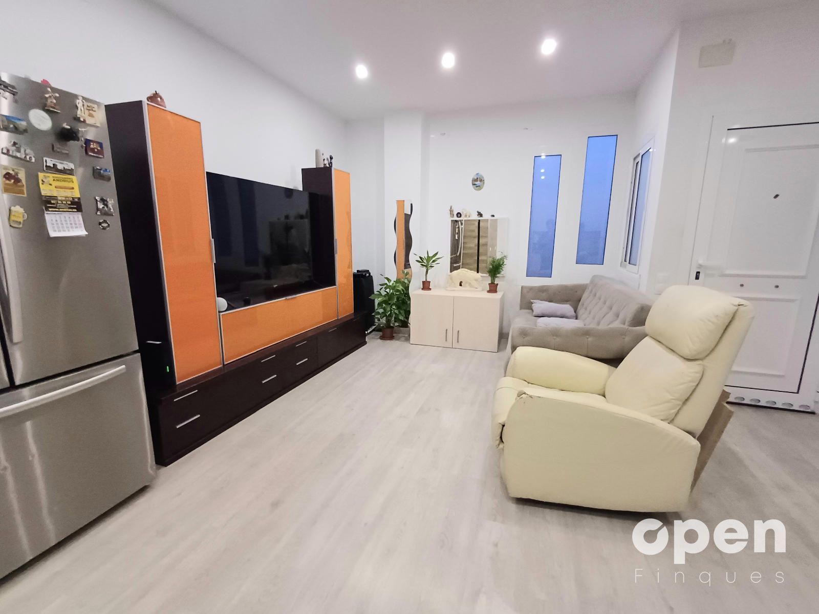 Living room of Flat for sale in Sabadell  with Air Conditioner, Heating and Terrace